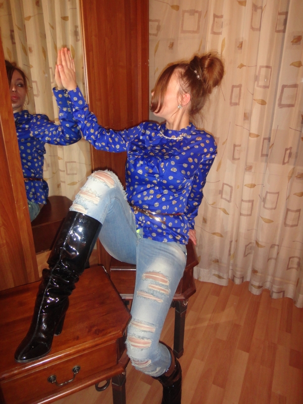 💋 Я живу в Москве, и могу предложить тебе незабываемые встречи, которые перевоплотятся в океан страсти и удовольствия. 😍 Мои услуги включают все, что ты можешь себе представить - классический секс, оральный секс, эротический массаж и многое другое. 💦 Я обожаю удовлетворять своих клиентов и делать все возможное, чтобы ты остался довольным. ✨ Обращайся ко мне, и ты обнаружишь настоящую экстаз и наслаждение. 💫 Посмотрите мои фото, чтобы оценить мою красоту и сексуальность. 📸 Отзывы моих клиентов говорят сами за себя - я всегда стараюсь предоставить высокий уровень сервиса и удовлетворить каждого мужчину. 💕 Доверься мне, и ты не пожалеешь! 😉 Элина